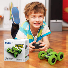 Carica l'immagine nel visualizzatore di Gallery, SGILE Ricaricabile Macchina Telecomandata per Bambini, 4WD Auto Telecomandata con Batteria Ricaricabile, RC Macchina Acronazia Rotazione a 360 Gradi Regalo Verde