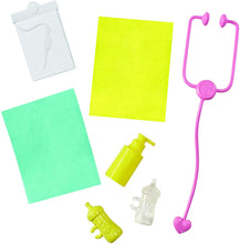 Carica l'immagine nel visualizzatore di Gallery, Barbie- Carriere Playset Pediatra Bambola, 2 Neonati e Accessori Giocattolo per Bambini 3+ Anni, GKH23