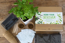 Carica l'immagine nel visualizzatore di Gallery, Sow Lush Herb Your Enthusiasm, Kit Regalo con Semi, 6 deliziose varietà di... - Ilgrandebazar