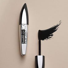 Carica l'immagine nel visualizzatore di Gallery, L'Oréal Paris MakeUp Mascara Ciglia Finte Bambi Eye, Effetto Ciglia Finte, Volumizzante e Incurvante, Scovolino che Apre lo Sguardo, Extra Black, 8.9 ml Confezione da 1