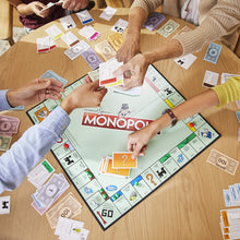 Carica l'immagine nel visualizzatore di Gallery, Monopoly - Classico (gioco in scatola Hasbro Gaming)