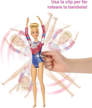 Carica l'immagine nel visualizzatore di Gallery, Barbie- Playset Ginnasta Bambola Snodabile con Bilanciere e Accessori Giocattolo per Bambini 3+ Anni, GJM72